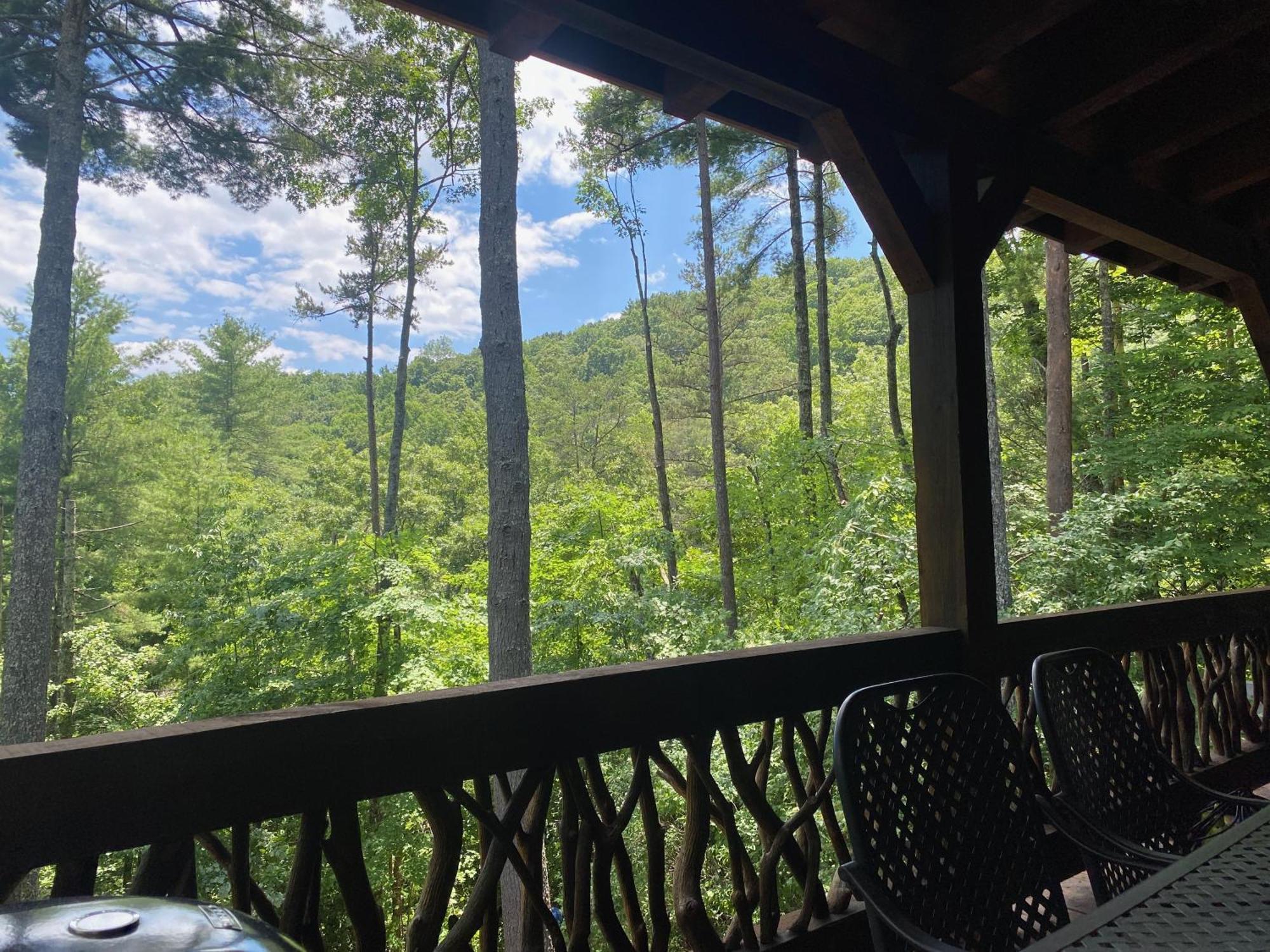 Cherry Log The Cozy Lazy Laurel With Year-Round Mountain Views, Hot Tub, Fire Pit 빌라 외부 사진